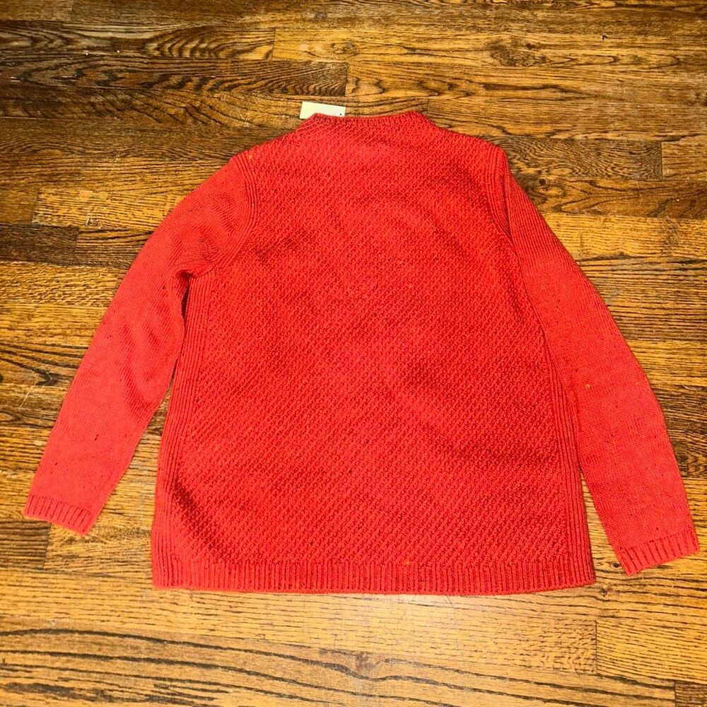 New Talbots Sweater - Picture 2 of 4
